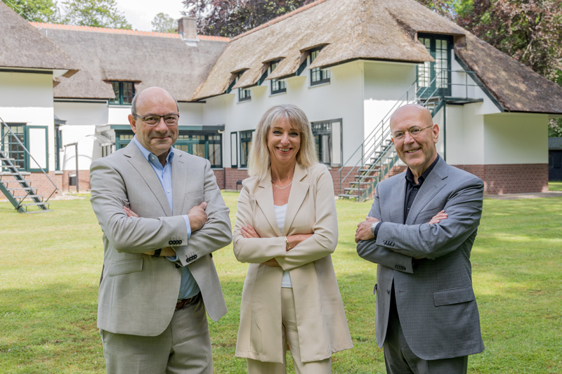 Armand van Bercheycke, Aukje Broersma en Hans van Eck